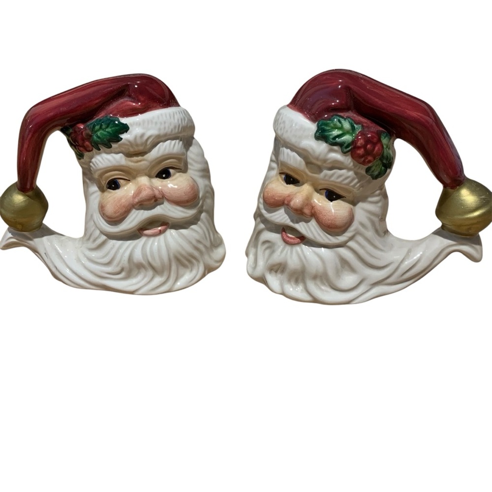 Fitz and Floyd Omnibus Santa Salt and Pepper Shakers Set
